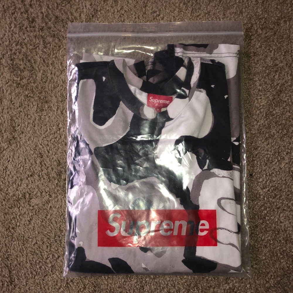 Supreme Painted Logo S/S